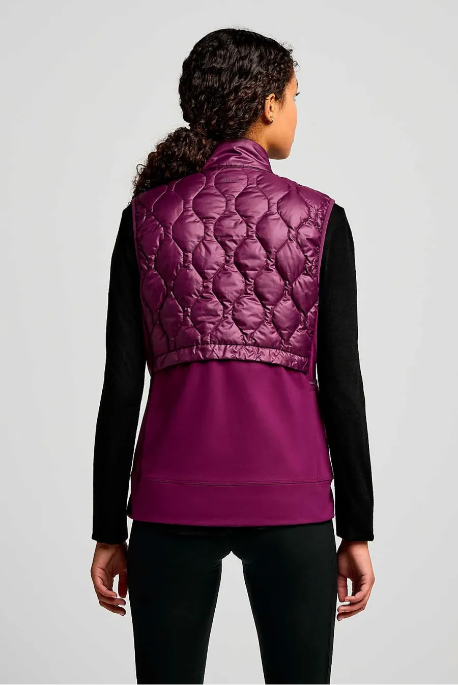 Жилет Saucony Hurricane Insulated Vest SAW800522-EG