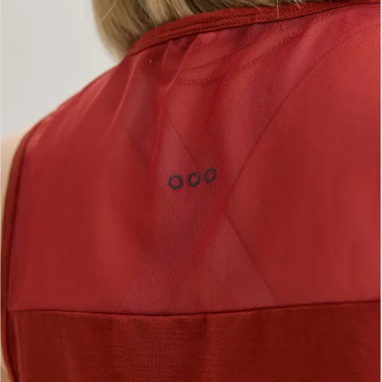Майка Saucony Stopwatch Crop Tank SAW800527HNH