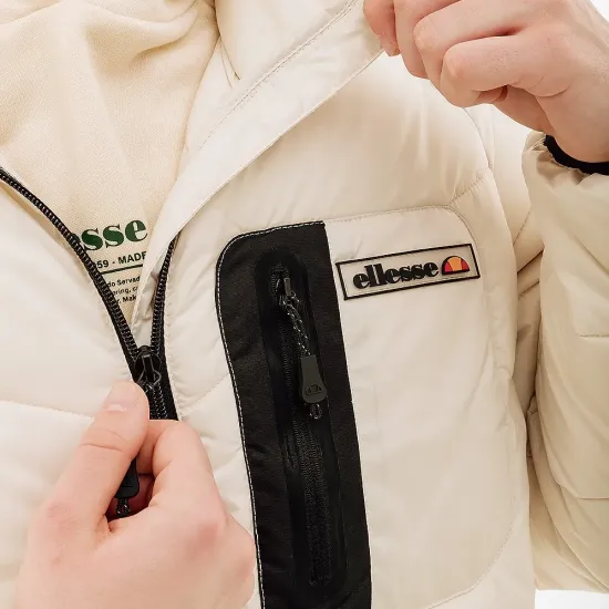 Куртка Ellesse Lalizo Padded Jacket SHT19083-904