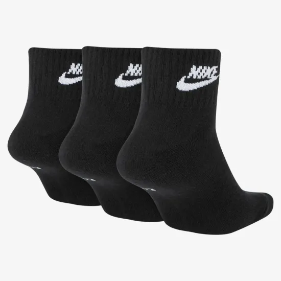 Шкарпетки Nike Sportswear Everyday Essential Ankle SK0110-010