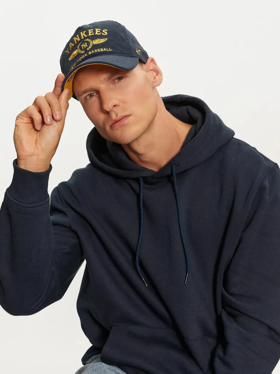Кепка 47 Brand New York Yankees Sky Line Clean Up SKYLC17EWP-NY