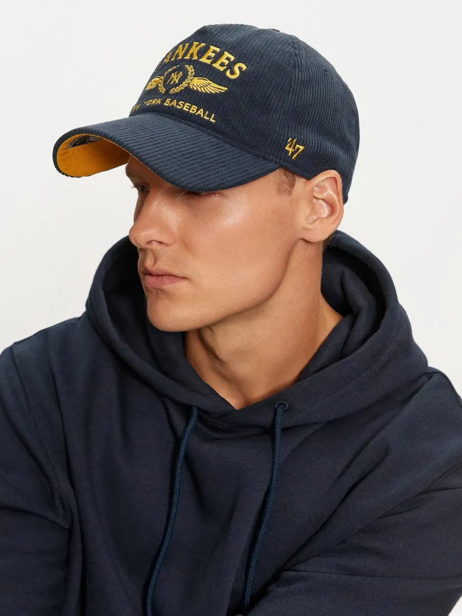 Кепка 47 Brand New York Yankees Sky Line Clean Up SKYLC17EWP-NY