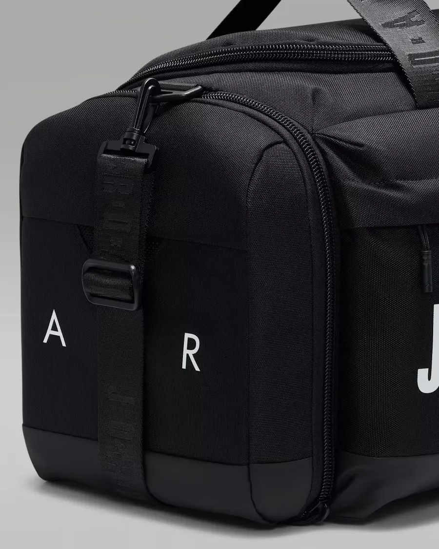 Сумка Nike Air Jordan Velocity Duffle Bag SM0920-023