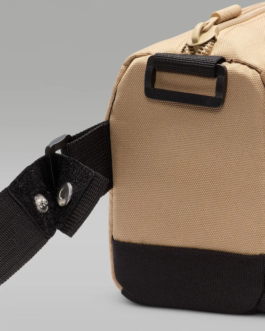 Сумка Nike Air Jordan Jam HBR Crossbody Bag SM9031-J34