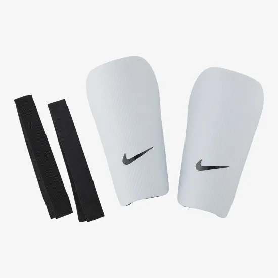 Щитки Nike Guard Comfort Essential SP2162-100