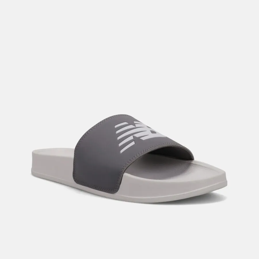 Тапочки New Balance 200 SUF200C1