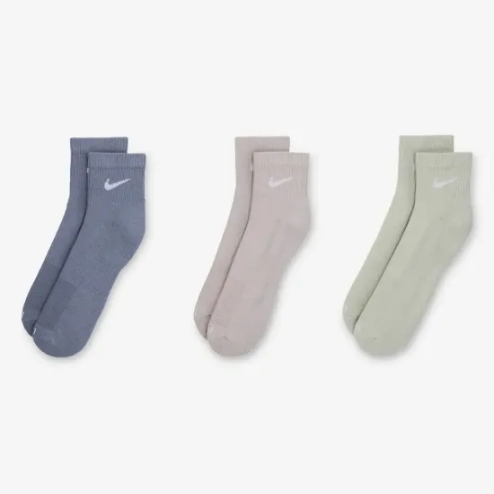 Шкарпетки Nike Everyday Plus Cushioned Crew SX6888-010 SX6890-933