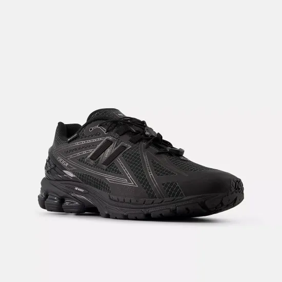 Кросівки New Balance 1906R Gore-Tex U190631U