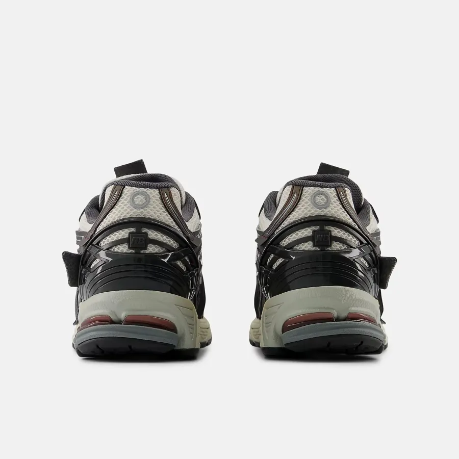 Кросівки New Balance 1906A U1906ANA