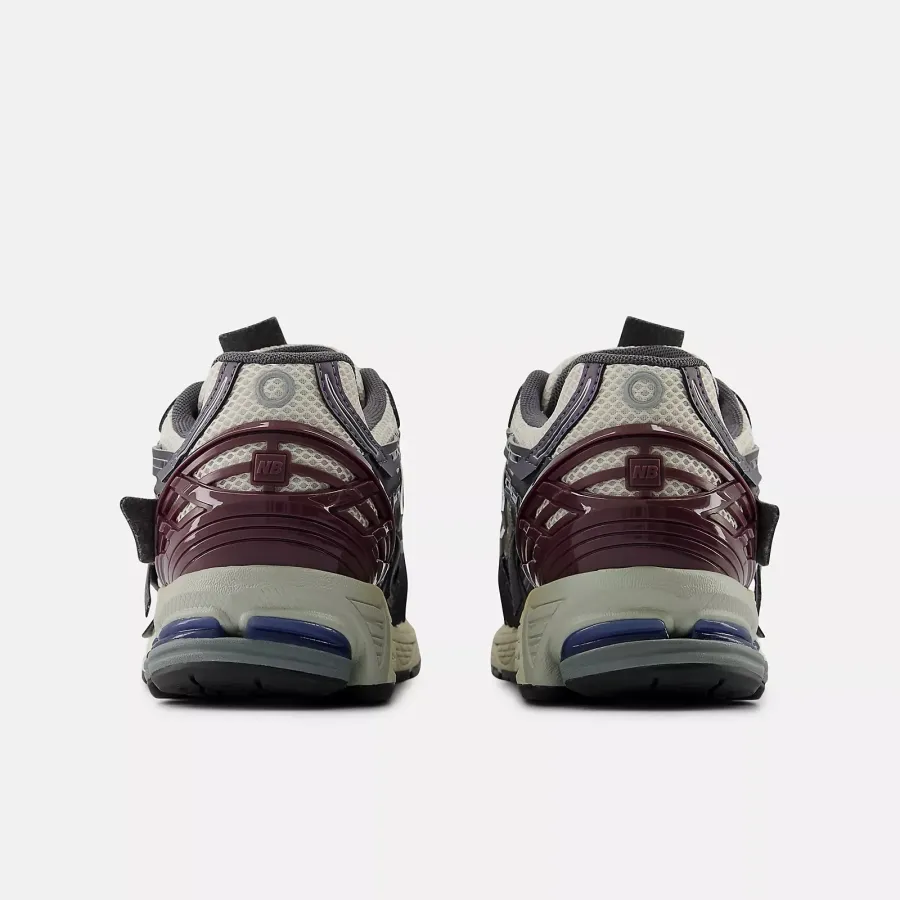 Кросівки New Balance 1906A U1906ANB