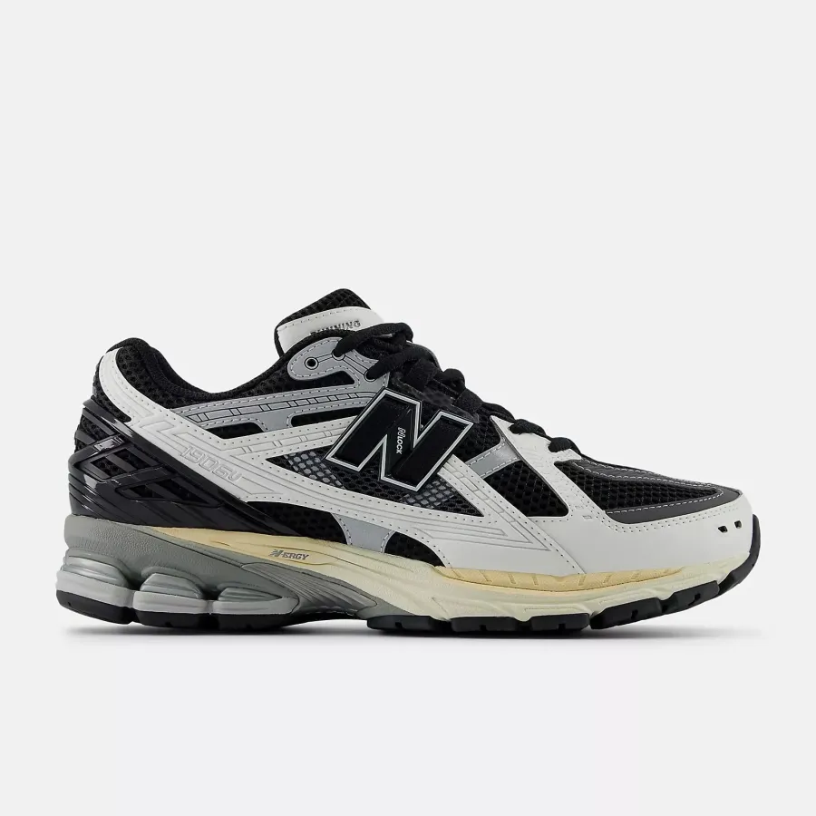 Кросівки New Balance 1906U U1906NC