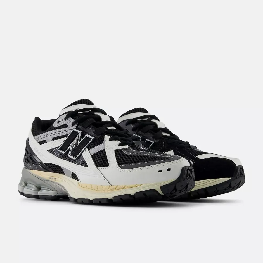 Кросівки New Balance 1906U U1906NC