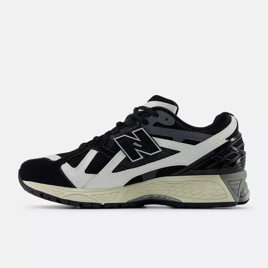 Кросівки New Balance 1906U U1906NC