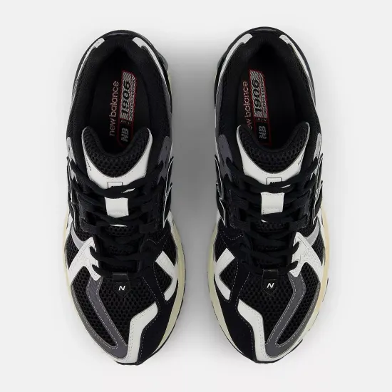Кросівки New Balance 1906U U1906NC