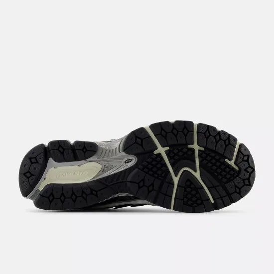 Кросівки New Balance 1906U U1906NC
