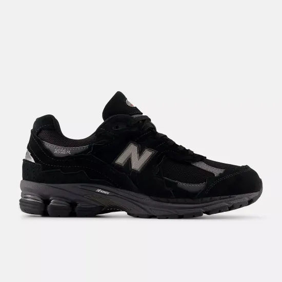 Кросівки New Balance 2002R U20023MB