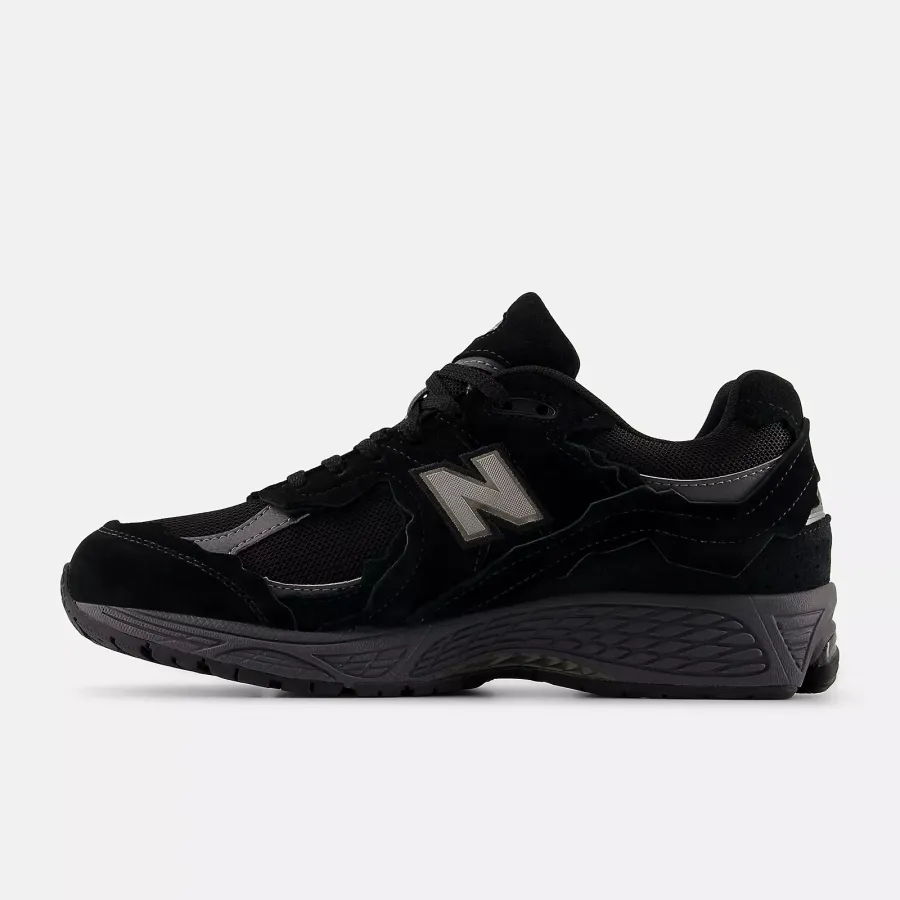 Кросівки New Balance 2002R U20023MB
