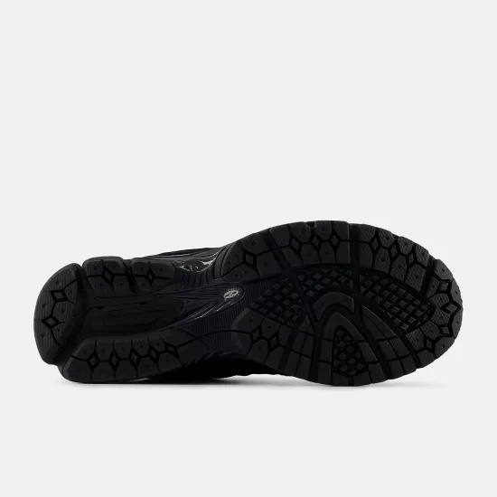 Кросівки New Balance 2002R U200278J