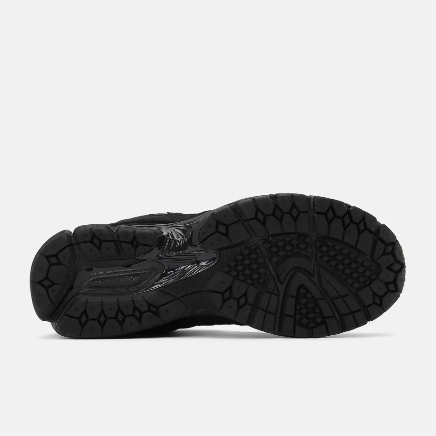 Кросівки New Balance 2002R U2002RBL