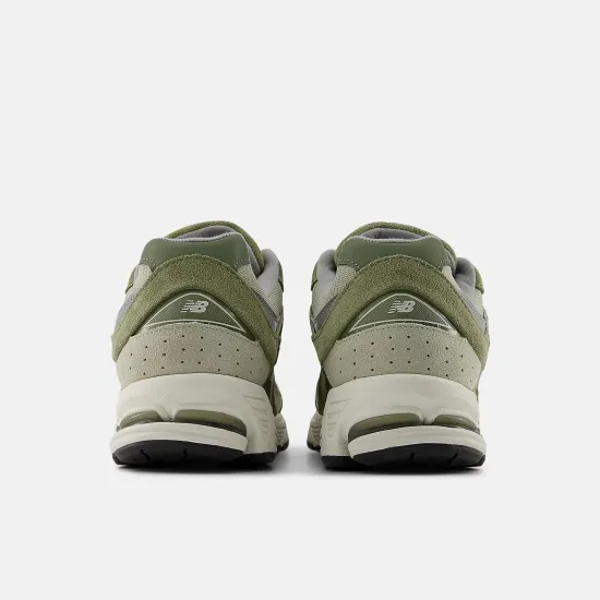 Кросівки New Balance 2002R U2002RCA