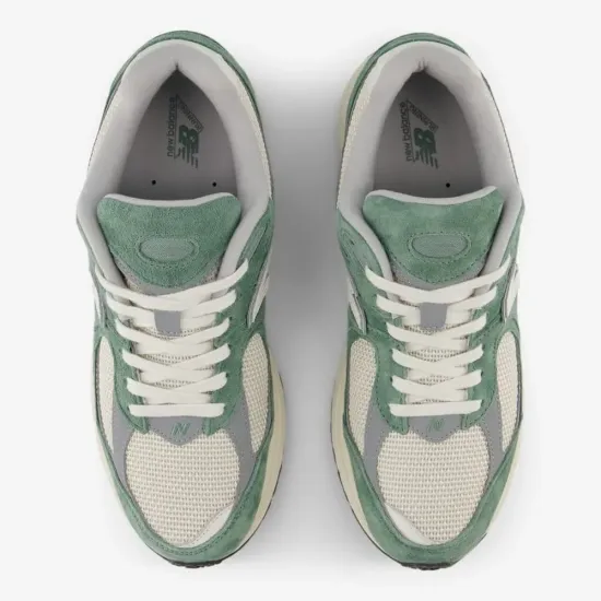 Кросівки New Balance 2002R U2002RRC