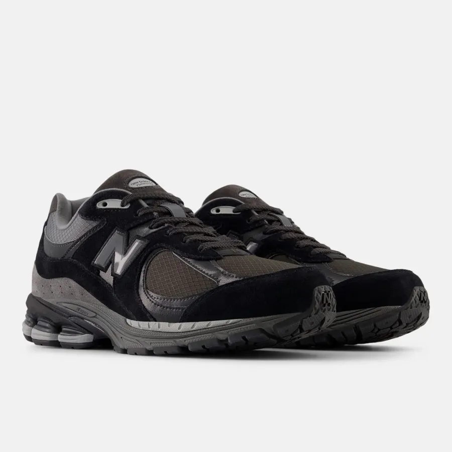 Кросівки New Balance 2002R U2002RTG
