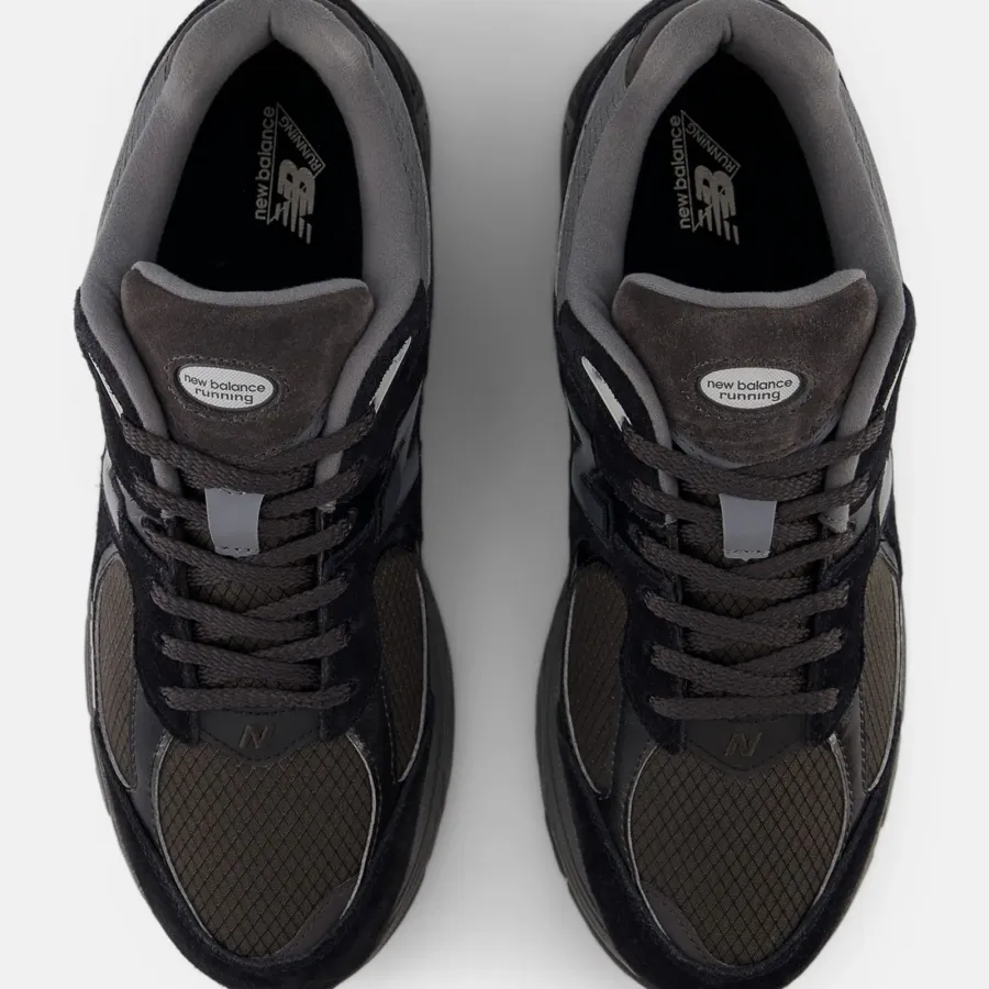 Кросівки New Balance 2002R U2002RTG