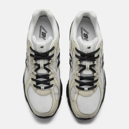 Кросівки New Balance 740 U7404OO