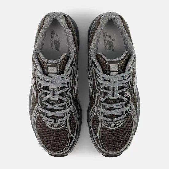 Кросівки New Balance 740 U7407YI