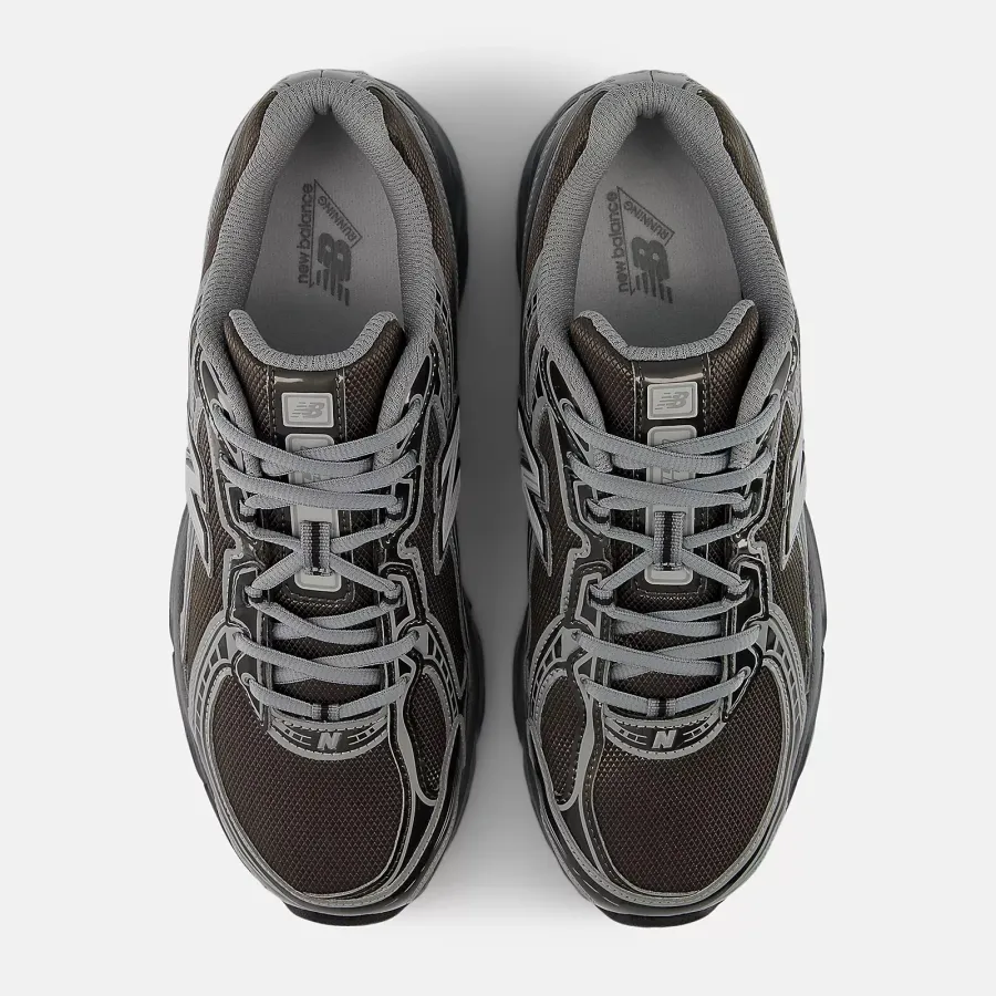 Кросівки New Balance 740 U7407YI