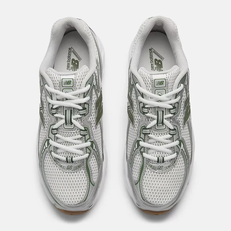 Кросівки New Balance 740 U740SF2