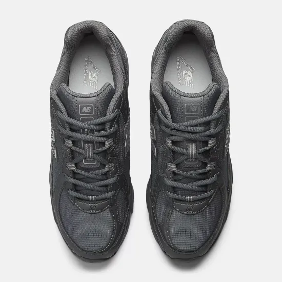 Кросівки New Balance 740 U740SS2