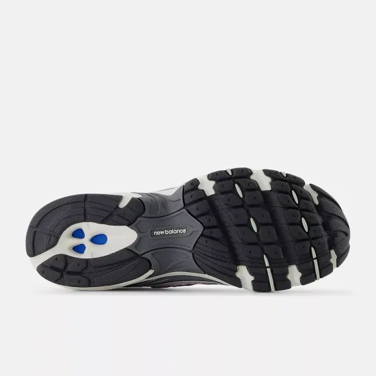 Кросівки New Balance 740 U740YG2