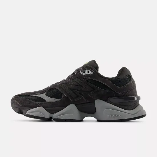 Кросівки New Balance 9060 U90602P8
