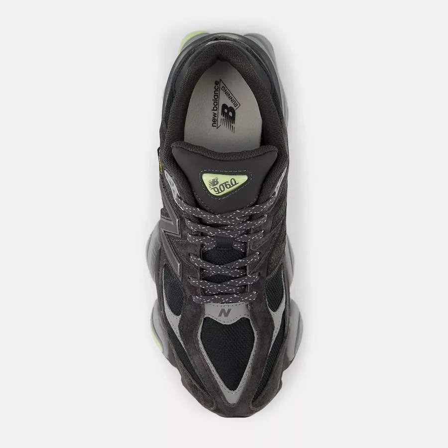 Кросівки New Balance 9060 U90602P8