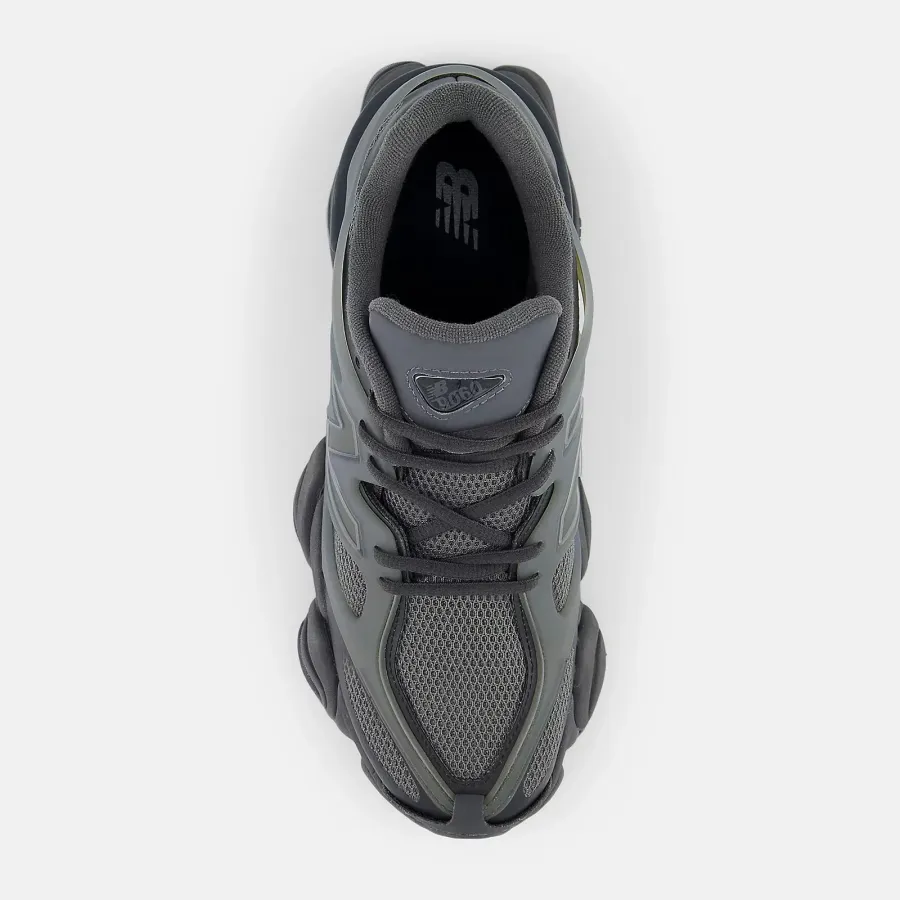 Кросівки New Balance 9060 U9060IAA