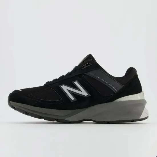 Кросівки New Balance 990v5 W990BK5