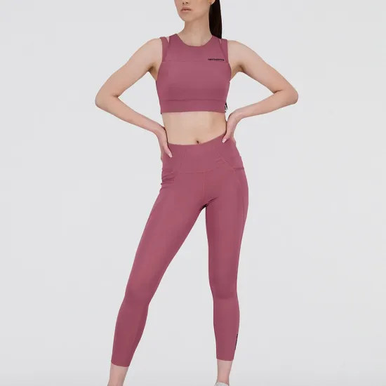 Топ New Balance Shape Shield Crop WB21110WAD