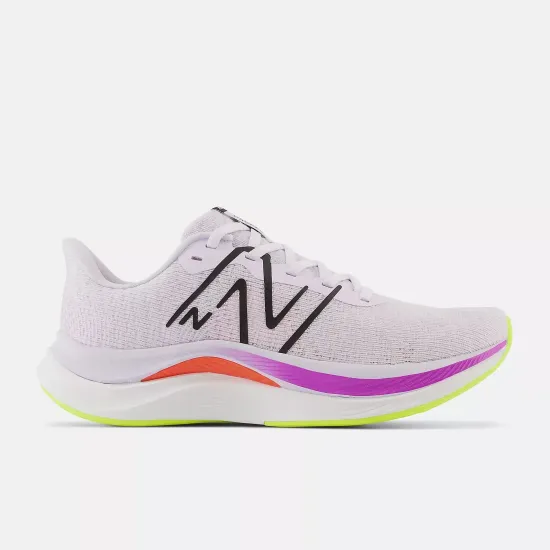 Кросівки New Balance FuelCell Propel v4 WFCPRLG4