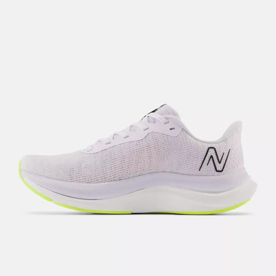 Кросівки New Balance FuelCell Propel v4 WFCPRLG4