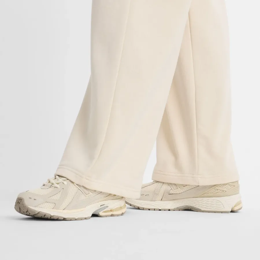 Штани New Balance Coastal Fleece WP51503LIN