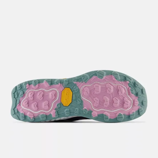 Кросівки New Balance Fresh Foam Hierro V7 WTHIERR7
