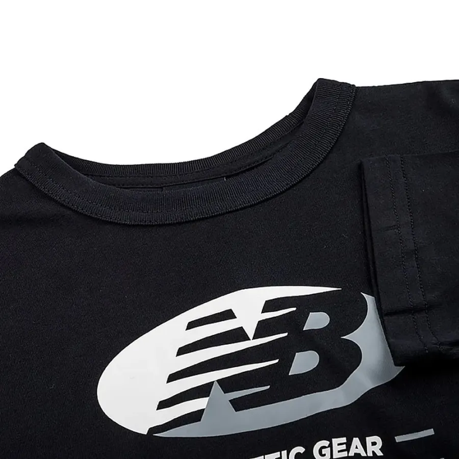 Футболка New Balance Essentials Reimagined Graphic YT31517BK